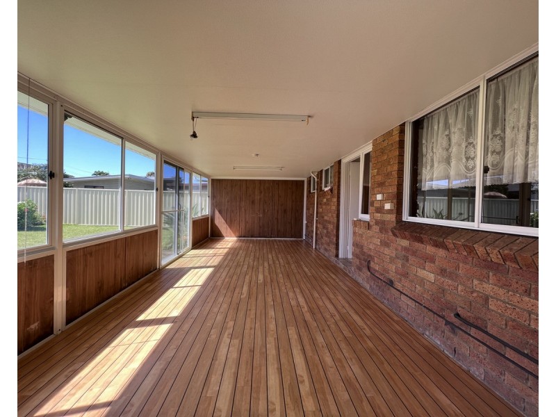 11 Drury Close, Old Bar NSW 2430