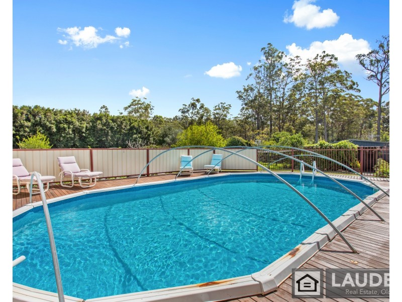 16 South Heron Road, Old Bar NSW 2430