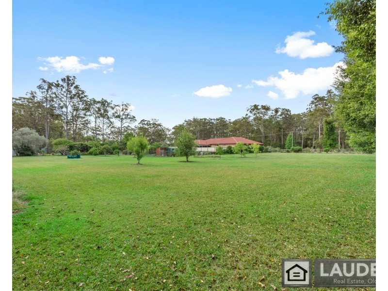 16 South Heron Road, Old Bar NSW 2430