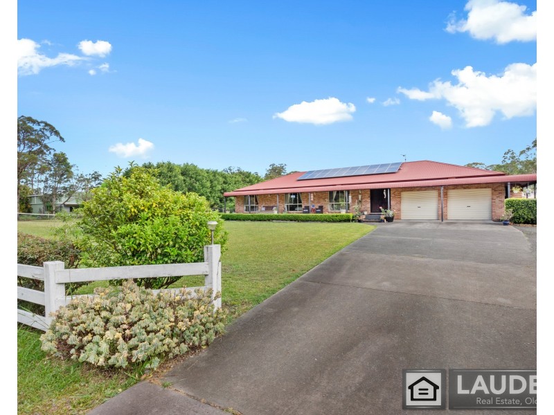 16 South Heron Road, Old Bar NSW 2430