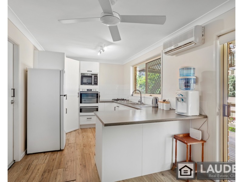 106 Waterman Street, Old Bar NSW 2430