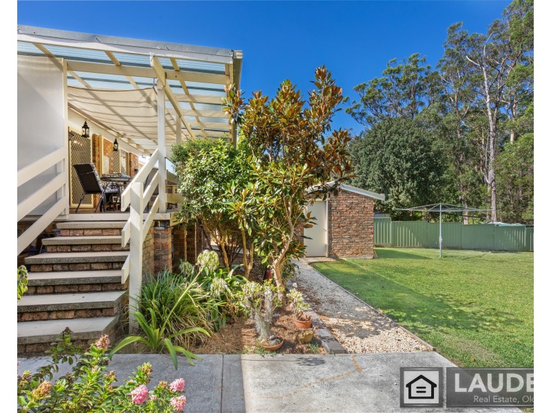 106 Waterman Street, Old Bar NSW 2430