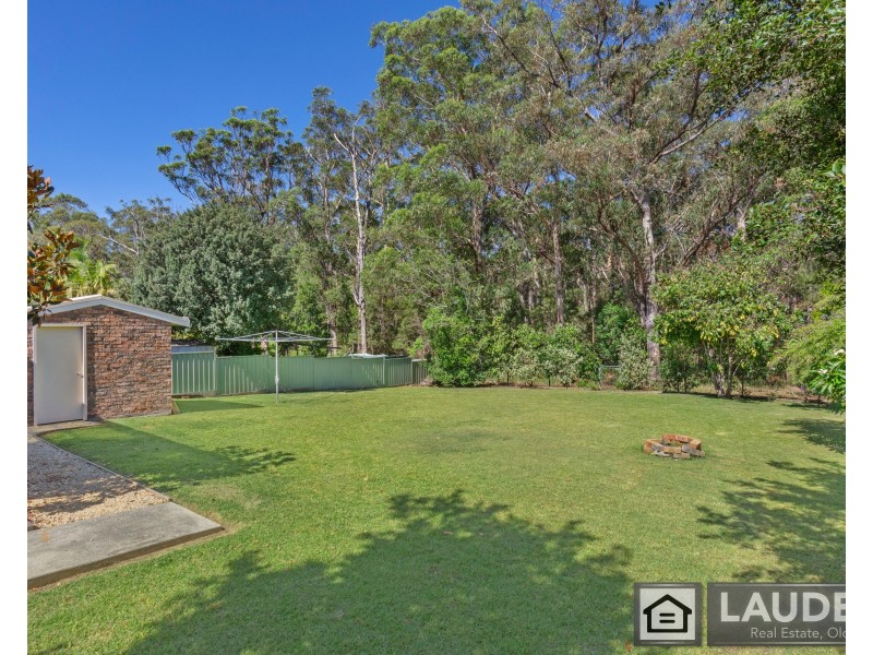 106 Waterman Street, Old Bar NSW 2430