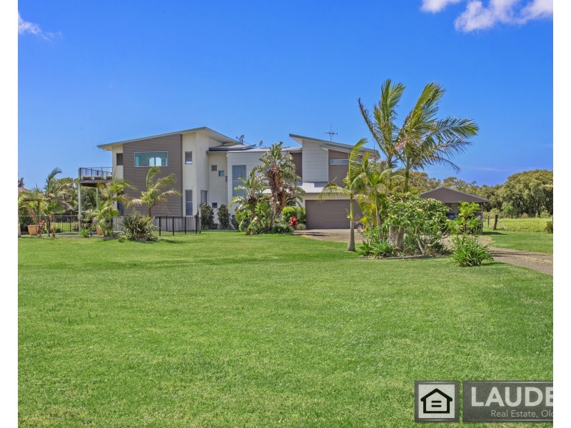 271 Cowans Lane, Oxley Island NSW 2430
