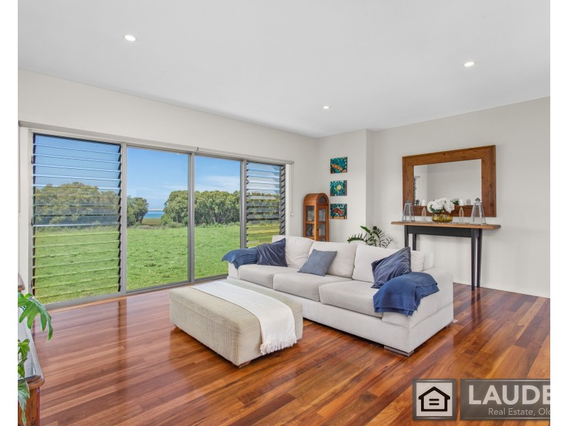 271 Cowans Lane, Oxley Island NSW 2430