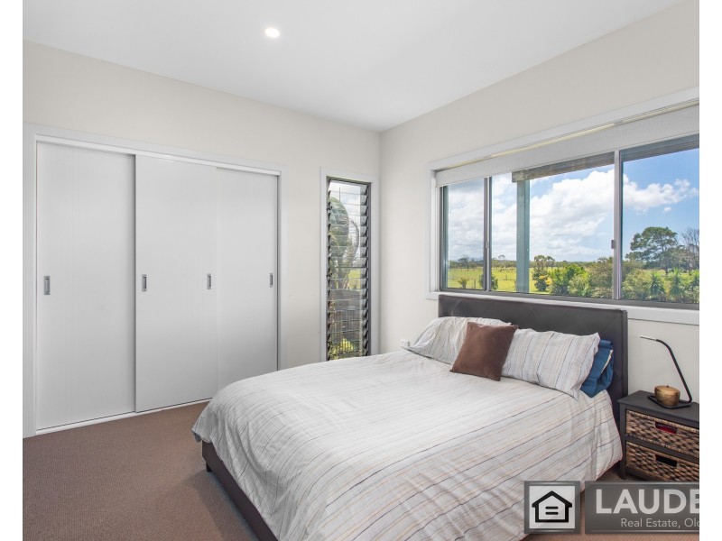 271 Cowans Lane, Oxley Island NSW 2430