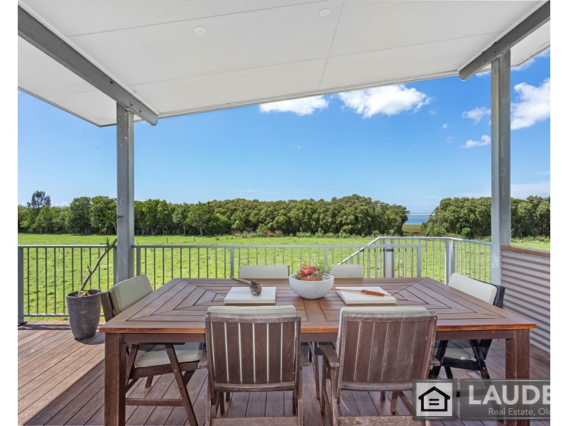 271 Cowans Lane, Oxley Island NSW 2430