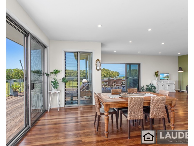 271 Cowans Lane, Oxley Island NSW 2430