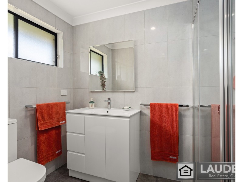 24 Mistral Place, Old Bar NSW 2430