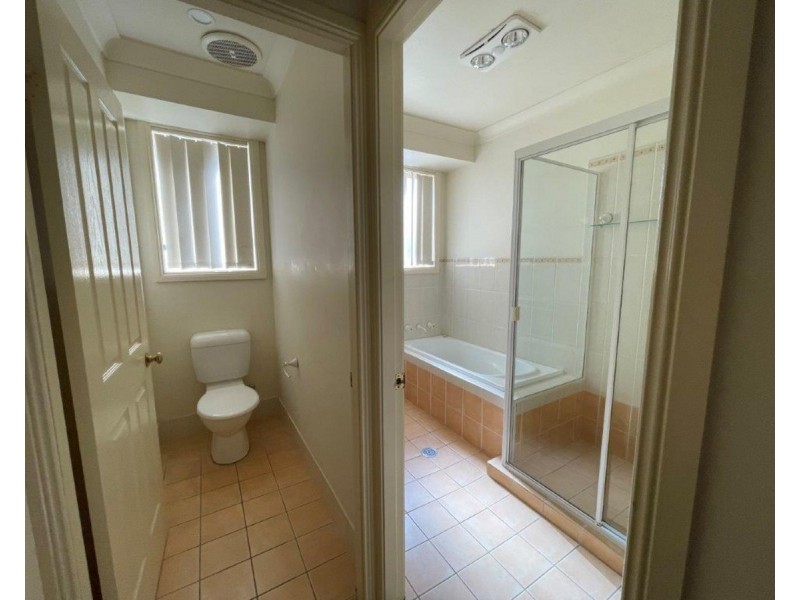 12 Albatross Way, Old Bar NSW 2430