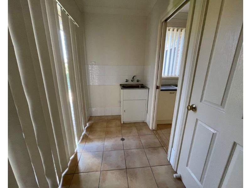 12 Albatross Way, Old Bar NSW 2430