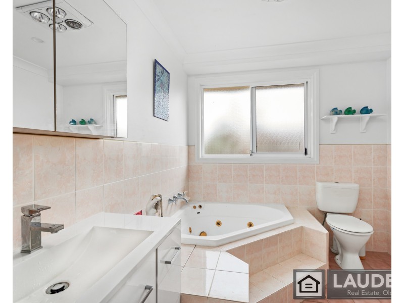 63 Clerke Street, Old Bar NSW 2430