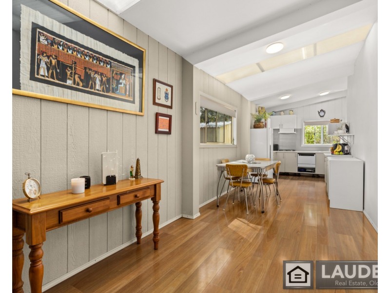 2 Voss Place, Mitchells Island NSW 2430