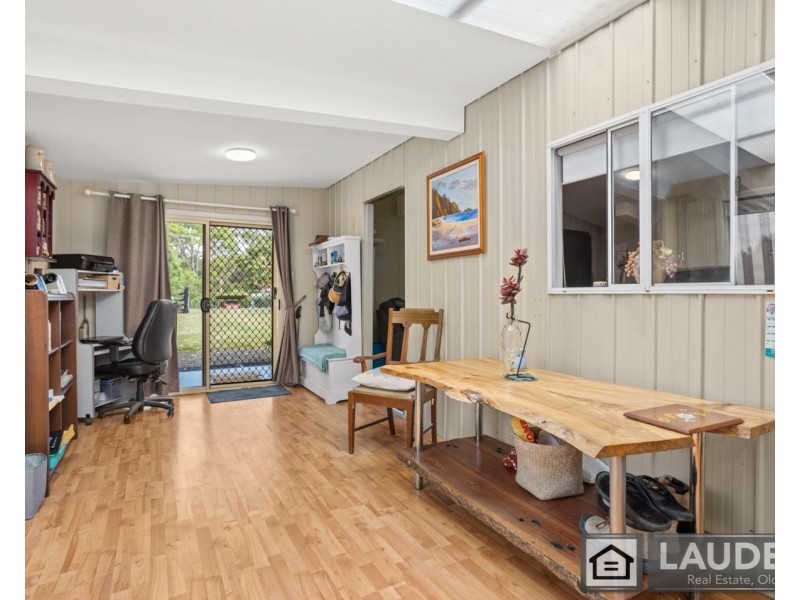 2 Voss Place, Mitchells Island NSW 2430