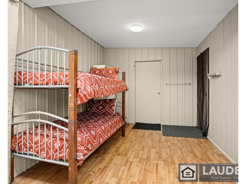 2 Voss Place, Mitchells Island NSW 2430