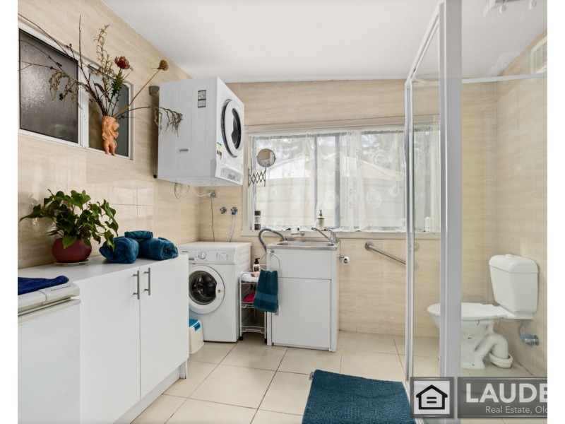 2 Voss Place, Mitchells Island NSW 2430