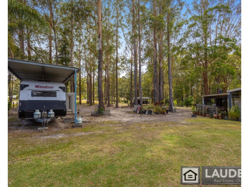 2 Voss Place, Mitchells Island NSW 2430