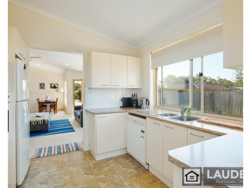 2/24 Sheppard Street, Old Bar NSW 2430