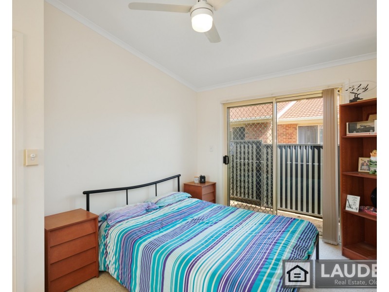 2/24 Sheppard Street, Old Bar NSW 2430