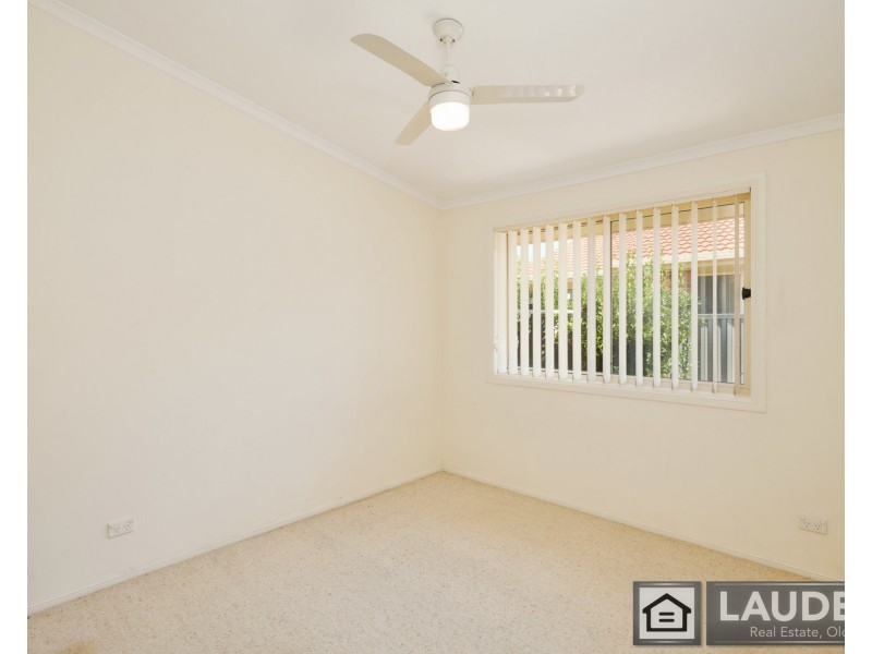 2/24 Sheppard Street, Old Bar NSW 2430