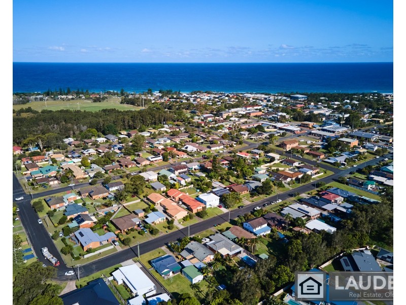 2/24 Sheppard Street, Old Bar NSW 2430