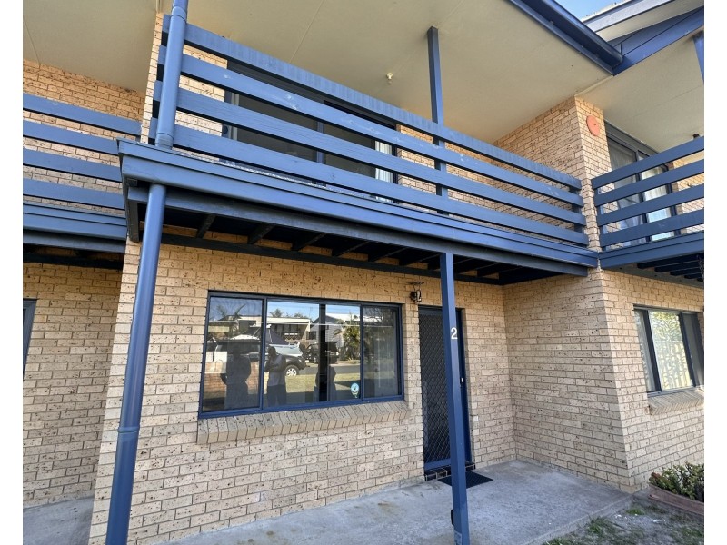 2/47-49 Hall Street, Old Bar NSW 2430
