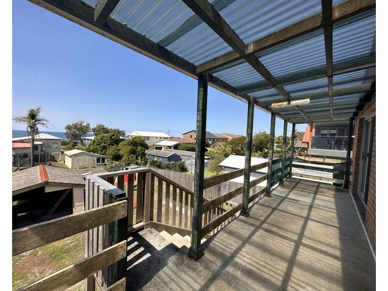 2/38 Hall Street, Old Bar NSW 2430