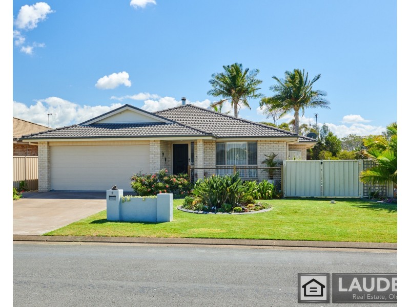 2 The Breezeway, Old Bar NSW 2430