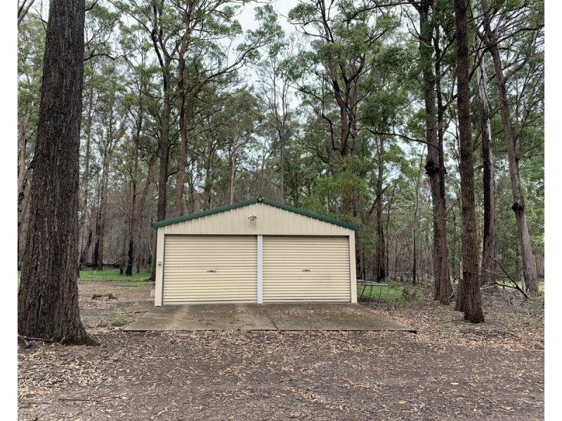 22 Kolinda Drive, Old Bar NSW 2430