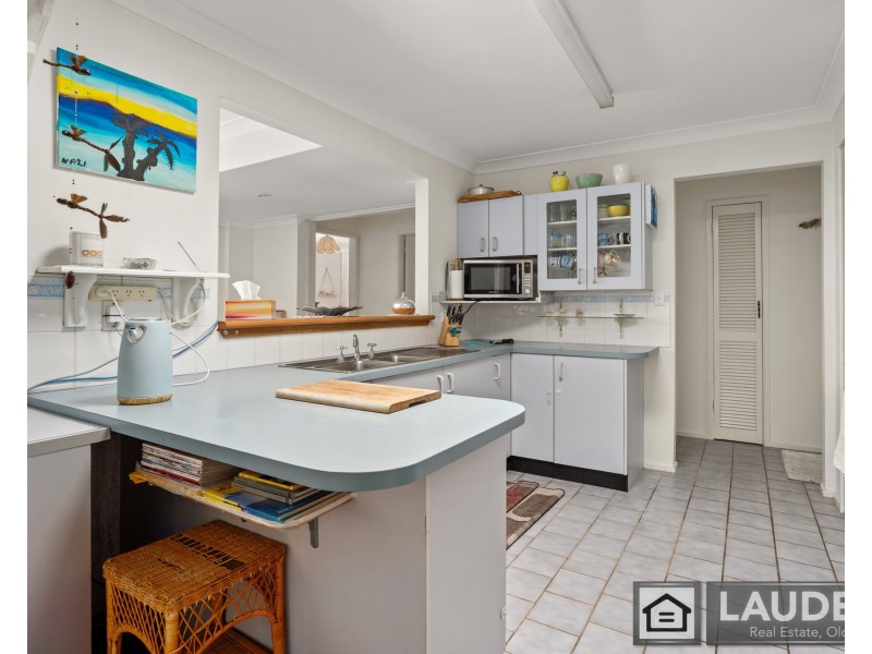 60 Waterman Street, Old Bar NSW 2430