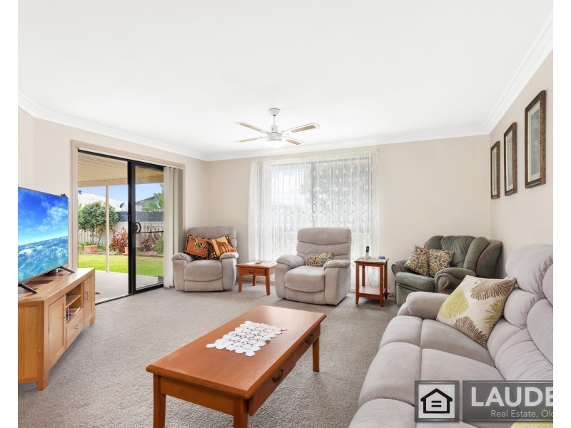 13 Bluehaven Drive, Old Bar NSW 2430