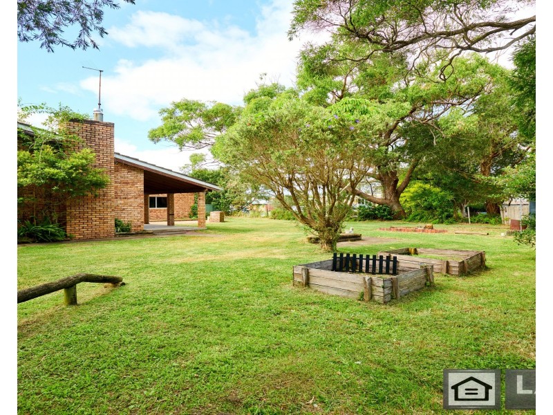 3 David Street, Old Bar NSW 2430