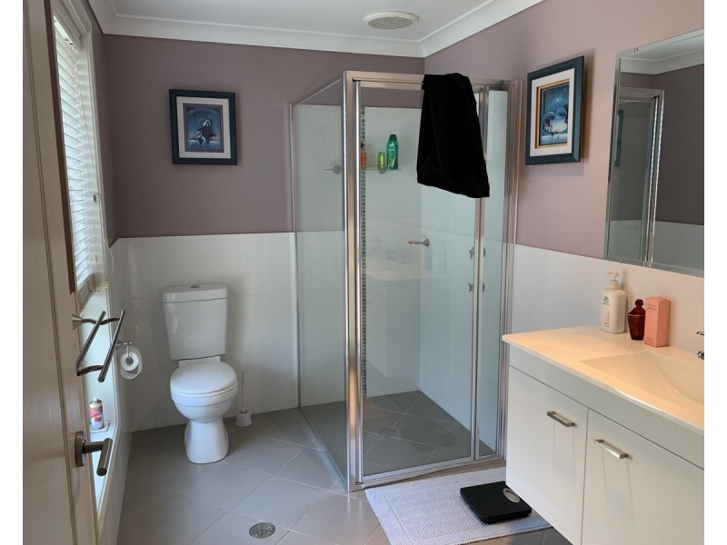 28 Albatross Way, Old Bar NSW 2430