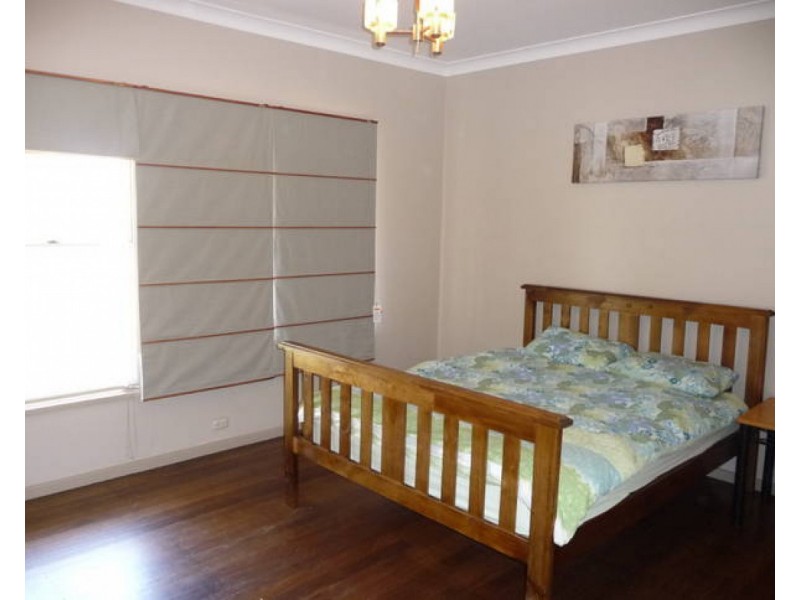 5 David Street, Old Bar NSW 2430