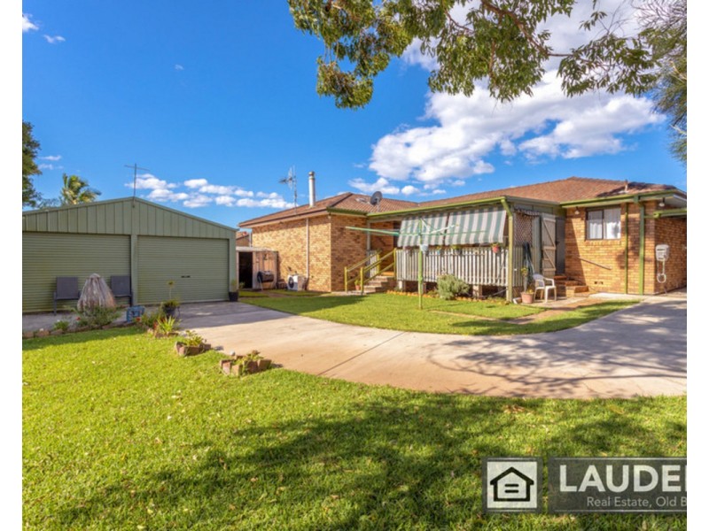 43 Gannet Crescent, Old Bar NSW 2430