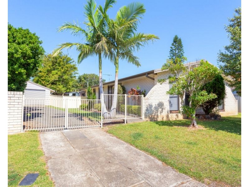 26 Gannet Crescent, Old Bar NSW 2430
