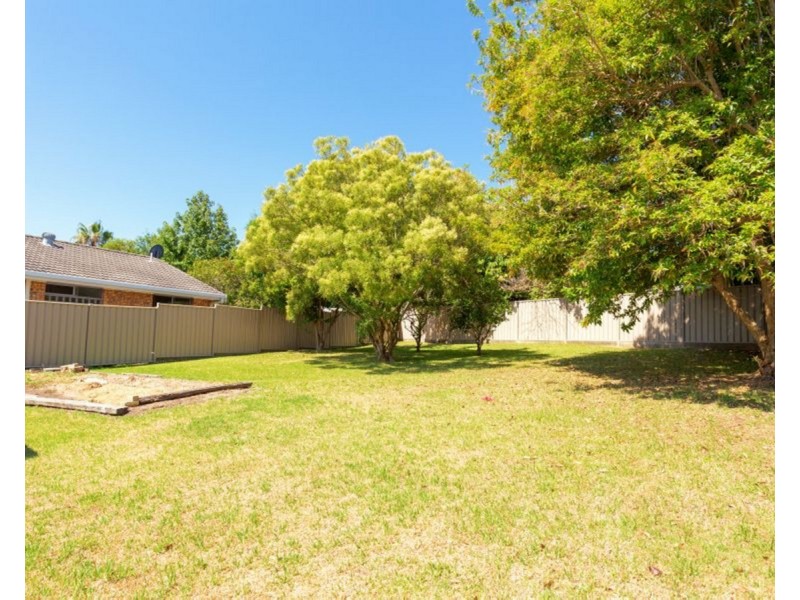 26 Gannet Crescent, Old Bar NSW 2430