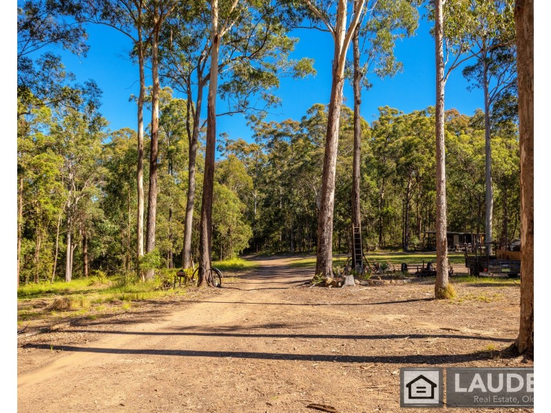 90 Factory Road, Mitchells Island NSW 2430