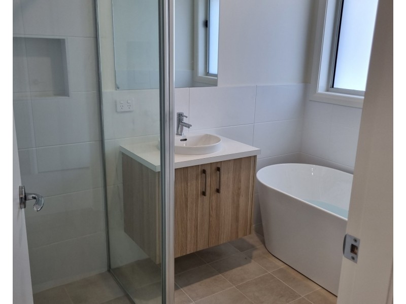 13 Marra Drive, Old Bar NSW 2430