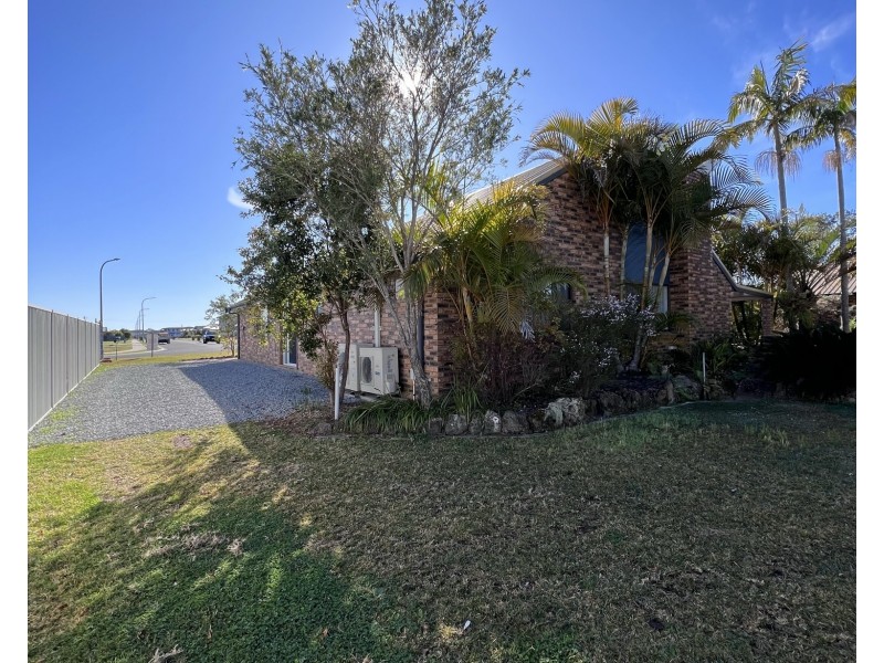16 Berber Road, Old Bar NSW 2430