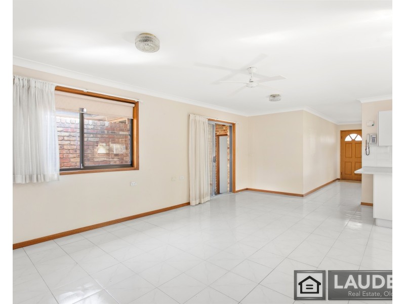 2/72 Waterman Street, Old Bar NSW 2430