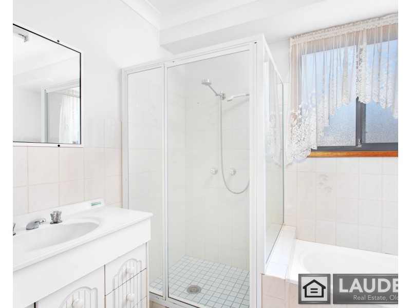 2/72 Waterman Street, Old Bar NSW 2430