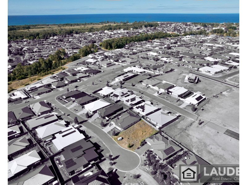 12 Viewmont Way, Old Bar NSW 2430