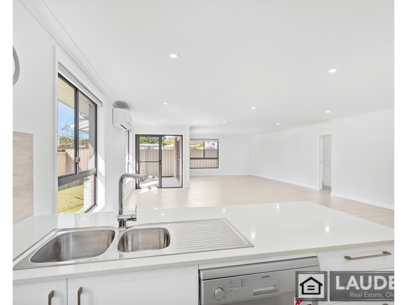 2/1 Hartlyn Drive, Wallabi Point NSW 2430