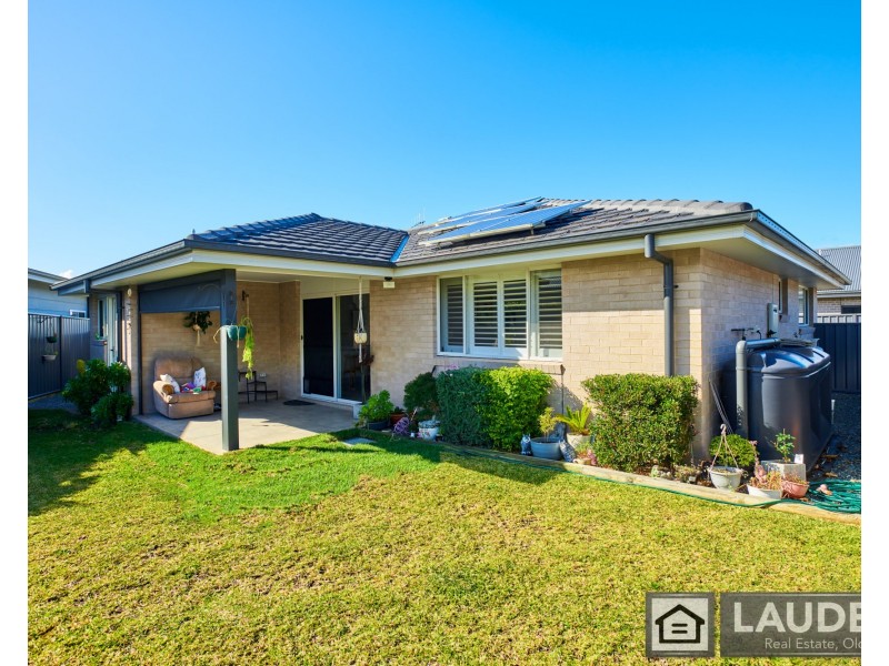 1/15 Tropicbird Crescent, Old Bar NSW 2430