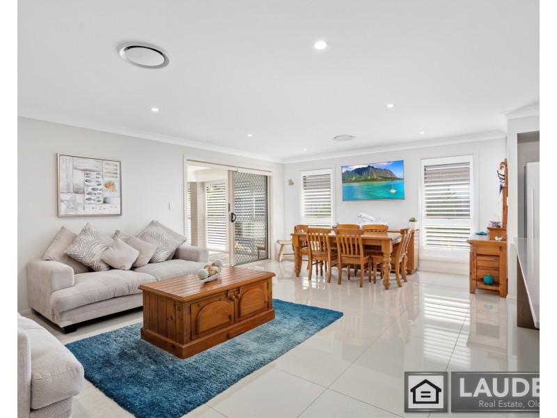 4 Threadfin Court, Old Bar NSW 2430