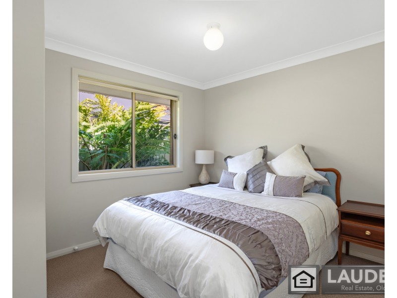 4 Threadfin Court, Old Bar NSW 2430