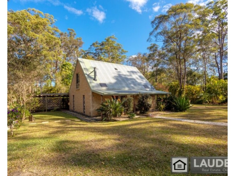 15 South Heron Road, Old Bar NSW 2430