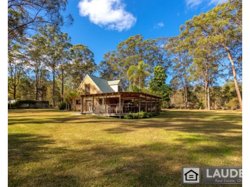 15 South Heron Road, Old Bar NSW 2430