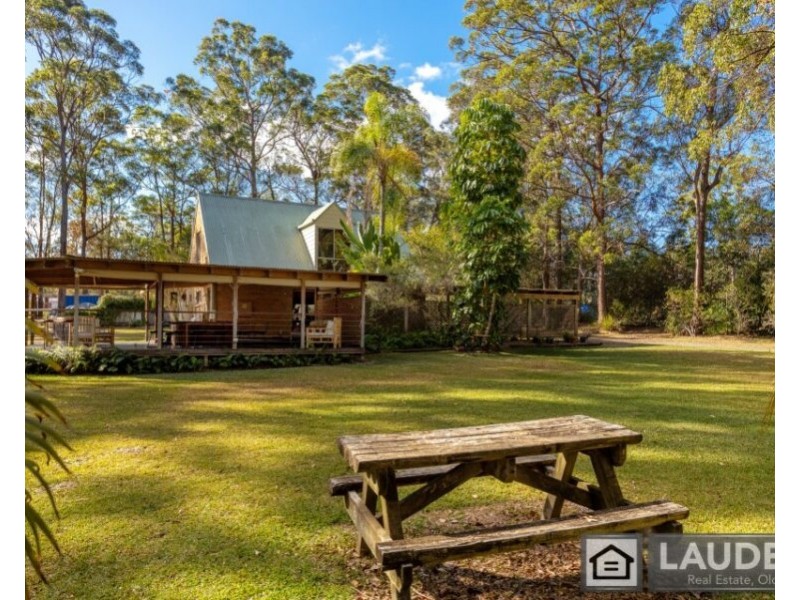 15 South Heron Road, Old Bar NSW 2430